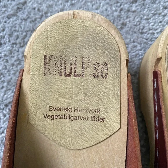 Women's Red Leather Swedish Clogs - Picture 4 of 6